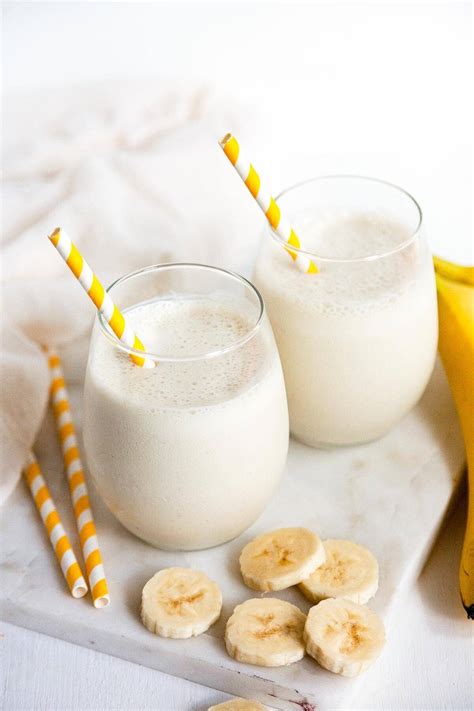 Best Ever Banana Milkshake Recipe | Foodtasia