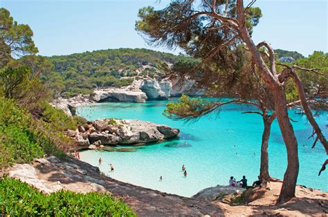 Menorca Shore Excursions. Travel guide of Menorca.