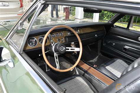 Introducir 56+ imagen dodge charger rt 1970 interior - Abzlocal.mx