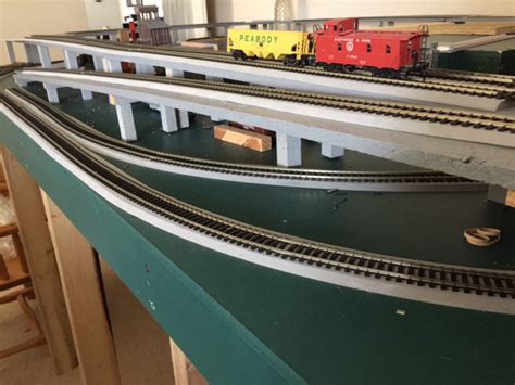 Jacob's 8x12 O gauge - Model railroad layouts plansModel railroad layouts plans