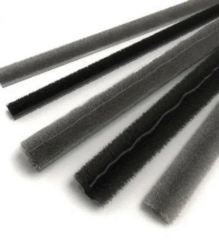 PVC Black BRUSH SEAL FOR SLIDING DOOR, For Industrial, Size: >30 inch at Rs 3.3/meter in Sonipat