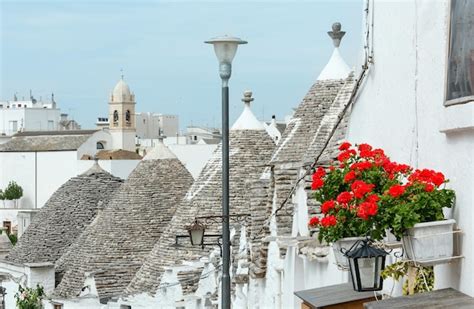 Premium Photo | Trulli houses in Alberobello Italy