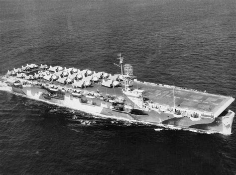 Study This Picture: America Built Dozens of These Fast Aircraft Carriers During World War II ...