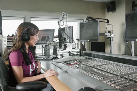 Learn the Lingo of Radio Broadcasting