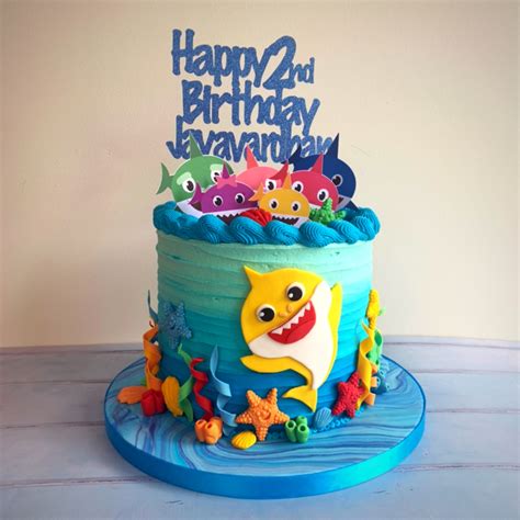 Baby Shark Publix Cake - Birthday Ideas