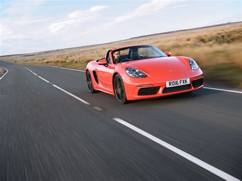 Porsche 718 Boxster S | Reviews | Complete Car