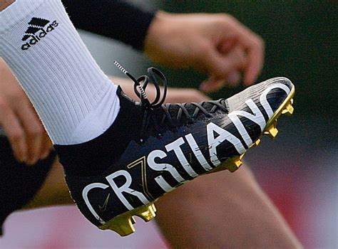 Cristiano Ronaldo Shows Off All-New Nike Mercurial Superfly Signature Boots - Footy Headlines