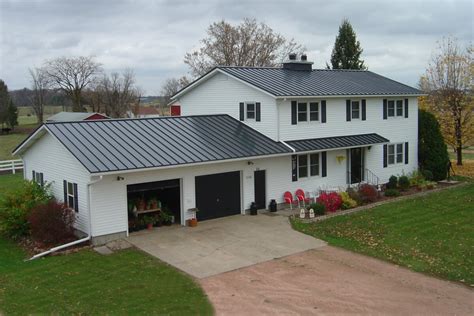 Standing Seam Metal Roof Color Options – Charcoal Grey | RoofCalc.org