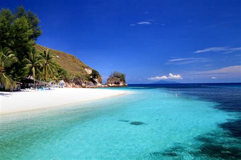 Best Time to Visit Rawa Island: Weather and Temperatures. 2 Months to ...