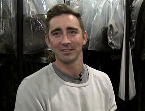 Lee Pace - The Hobbit behind the scenes BTS extras Rings Film, Lee Pace ...