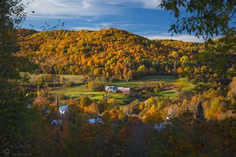 Classic Vermont Fall Foliage Tour (All DAY) | Local Captures