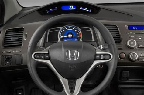 2011 Honda Civic: 32 Interior Photos | U.S. News