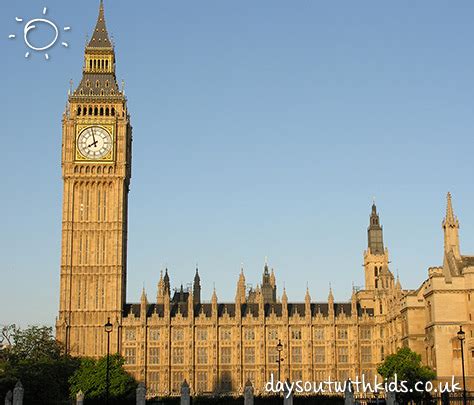 10 Extraordinary UK Landmarks - Picniq Blog