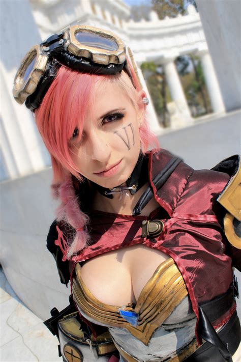 VI Cosplay - League of Legends Photo (37824349) - Fanpop