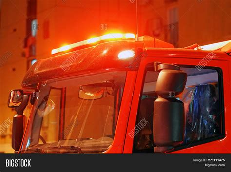 Red Lights Fire Engine Image & Photo (Free Trial) | Bigstock