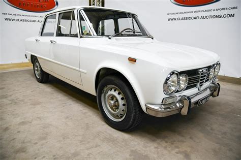 1972 Alfa Romeo Giulia | Classic Driver Market