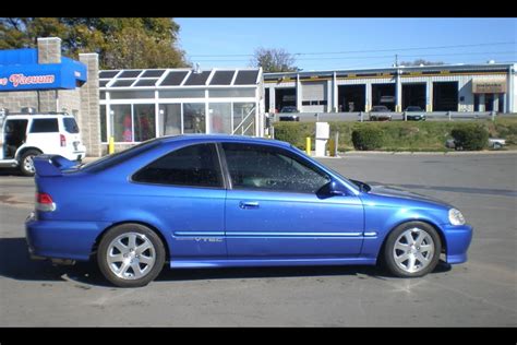 1999 Honda Civic Si: The First (and Best) VTEC Screamer - Autotrader