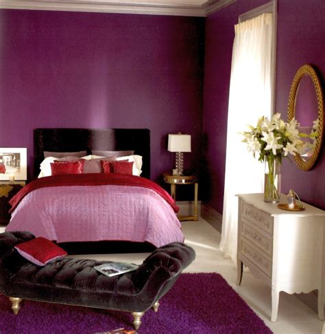 15 Luxurious Bedroom Designs with Purple Color