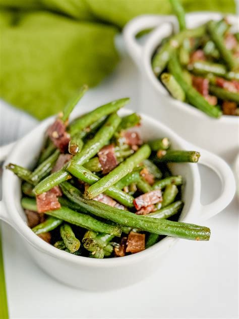 Green Beans with Bacon ⋆ 100 Days of Real Food