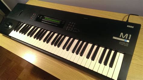 MATRIXSYNTH: Korg M1 Keyboard / Synthesizer / Workstation SN 068790