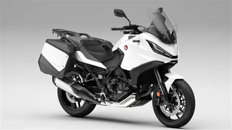 Honda Launches New Era Of Sport-Touring With 2022 NT1100