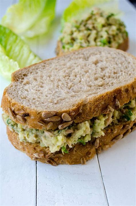 Creamy Avocado Tuna Sandwich - Give Recipe