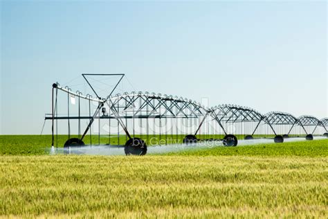 Center Pivot Irrigation System Stock Photo | Royalty-Free | FreeImages