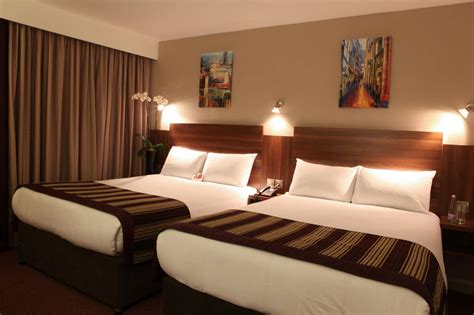 Jurys Inn London Croydon | Get the Best Accommodation Deal - Book Self-Catering or Bed and ...