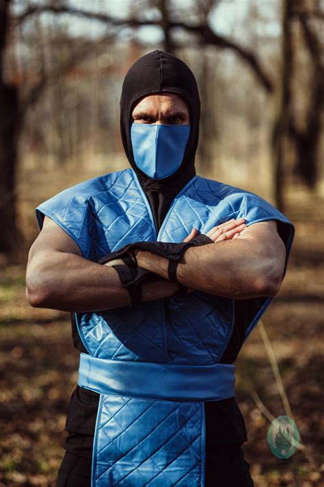 Sub Zero cosplay by CastleEmerald on DeviantArt