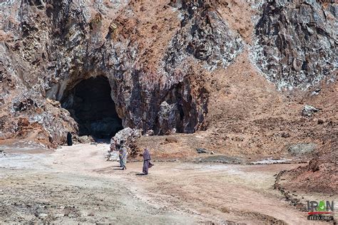 PHOTO: Namakdan Salt Cave - Qeshm Island (Mohammad Hasan Salavati) - Iran Travel and Tourism