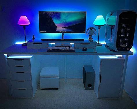 White L Shaped Desk Gaming Setup : Its monitor stand is elevated and supports monitors up to 32 ...