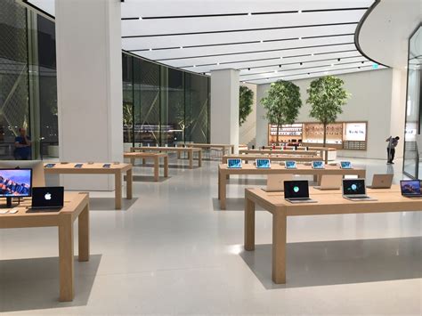 Apple Store Dubai Mall - Fribel