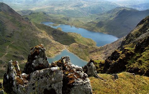 Snowdonia National Park Travel Costs & Prices - Hiking Mount Snowdon | BudgetYourTrip.com