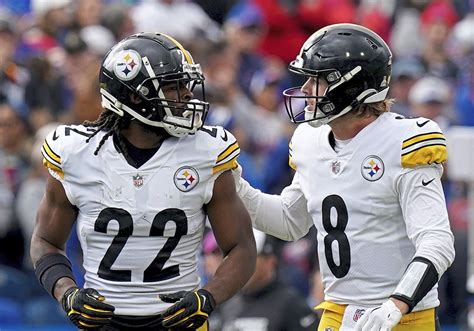 The plight of Najee Harris: Face of Steelers' offense is at a loss in Year 2 | Pittsburgh Post ...