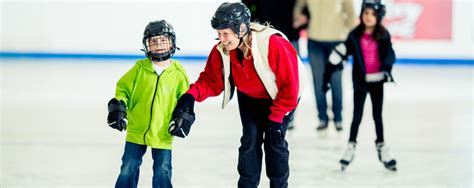 Skating Lessons - QSWC