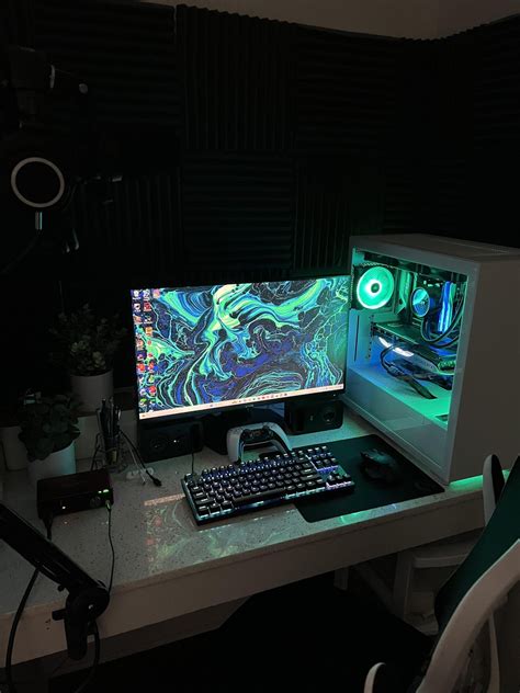 My minimalist desk setup : r/battlestations