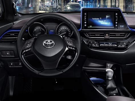 2021 Toyota Chr Limited Interior