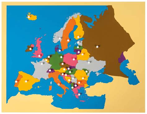 Puzzle map: Europe - Nienhuis Montessori - Teia Education & Play