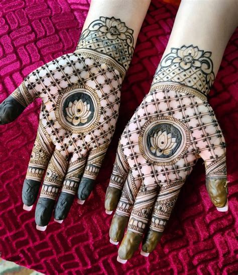 Karva Chauth Mehndi Designs That Are Trending Big Time