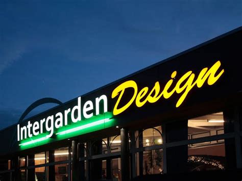 LED Signage Lighting - How to light signs with LEDs