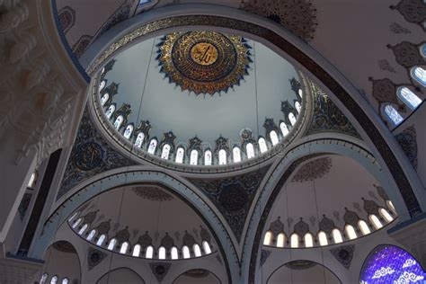 Interior Of The Camlica Mosque İstanbul Turkey Editorial Image - Image of beylerbeyi, famous ...