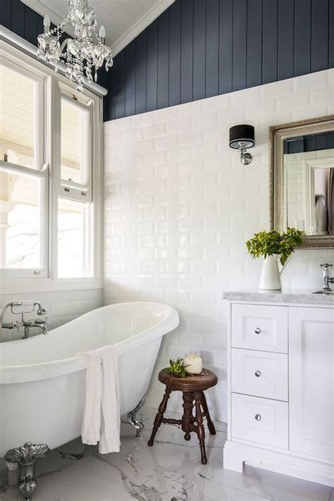 Top Rustic Farmhouse Bathroom Ideas (81 | Bathroom farmhouse style, Cottage bathroom, House and ...