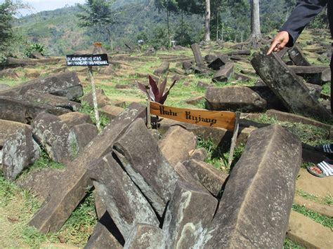 Situs Megalitikum Gunung Padang » Budaya Indonesia