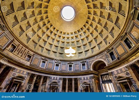 Oculus In The Dome Of The Pantheon From The Inside, Famous Ancient Roman Temple Editorial Image ...