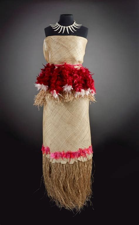 Samoan Traditional Clothes