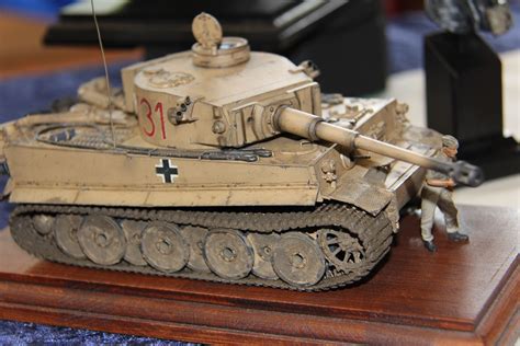 1/35 scale Tiger I