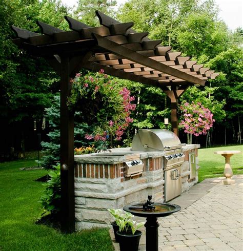 Two-Post Pergola Plan | Outdoor pergola, Outdoor kitchen patio, Backyard