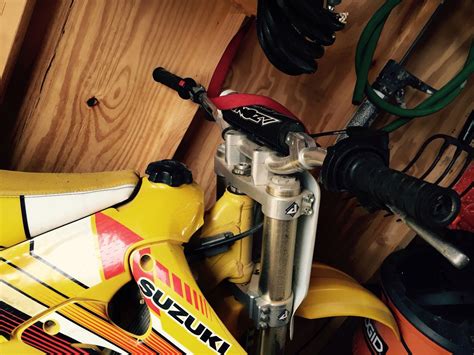 2000 Suzuki RM 125 Dirt Bike