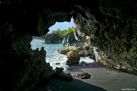 Wai’ānapanapa State Park — Maui Hikes