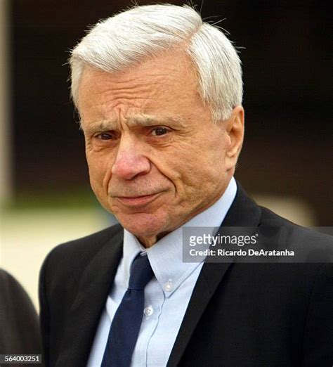 Robert Blake Trial Photos and Premium High Res Pictures - Getty Images